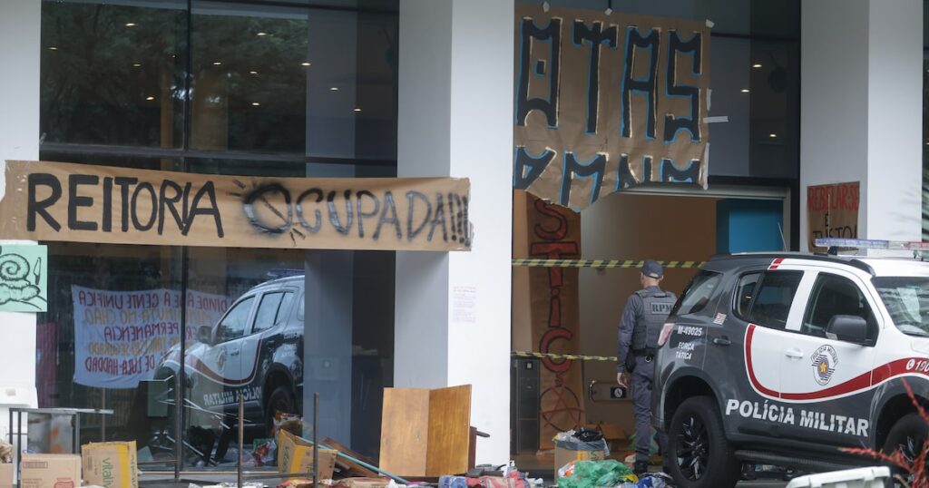 greve-na-usp:-reitoria-cria-comissao-para-retomar-dialogo-com-os-estudantes
