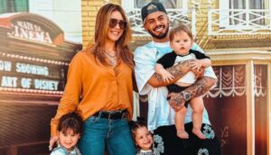 ze-felipe-faz-chamada-de-video-com-filhas-e-web-aponta-aparicao-de-virginia