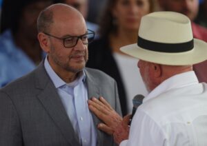 lula-diz-a-governador-interino-para-prender-‘ladroes’-e-‘milicianos’-que-comandaram-o-estado-do-rj