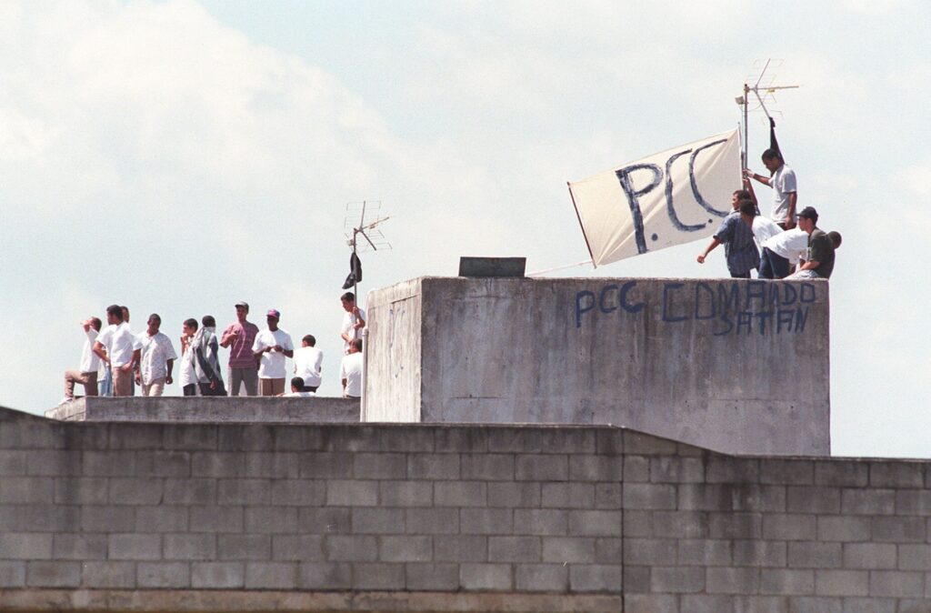 pcc-e-cv-como-organizacoes-terroristas.-e-agora?