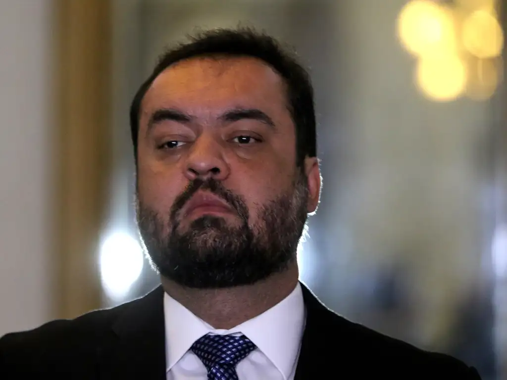 tse-rejeita-recursos-e-mantem-decisao-que-tornou-claudio-castro-inelegivel