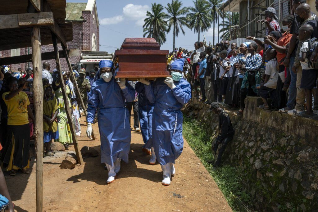 as-minas-de-ouro-no-centro-do-atual-surto-de-ebola
