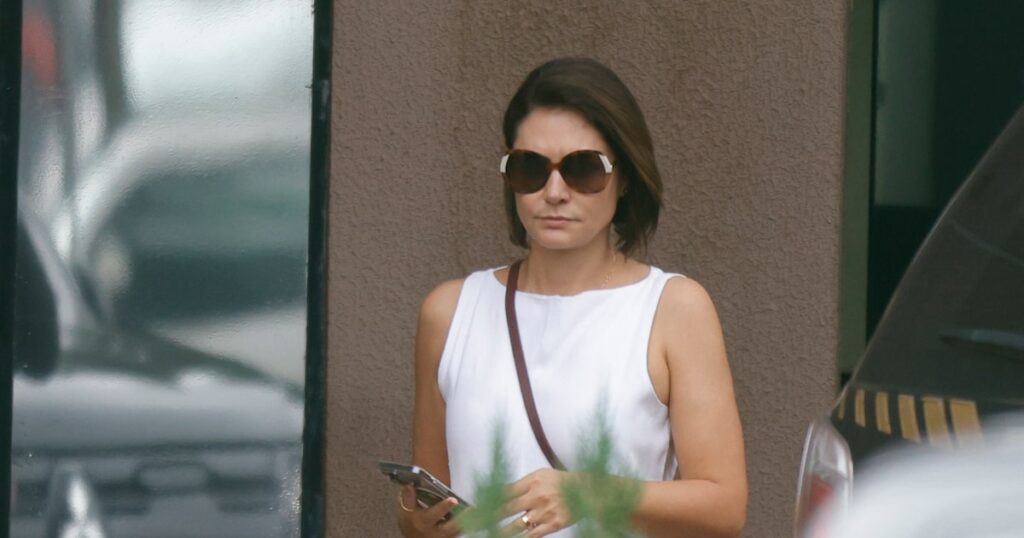 michelle-poe-candidatura-em-xeque-e-diz-que-apoiara-flavio-bolsonaro-no-momento-certo;-veja-video