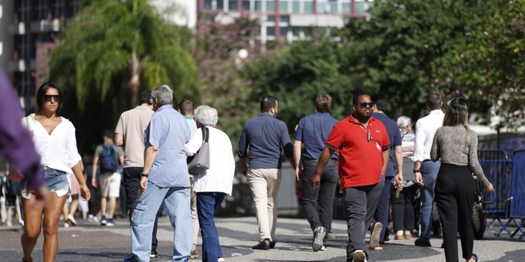 empregadores-tem-ate-sabado-para-enviar-dados-ao-esocial