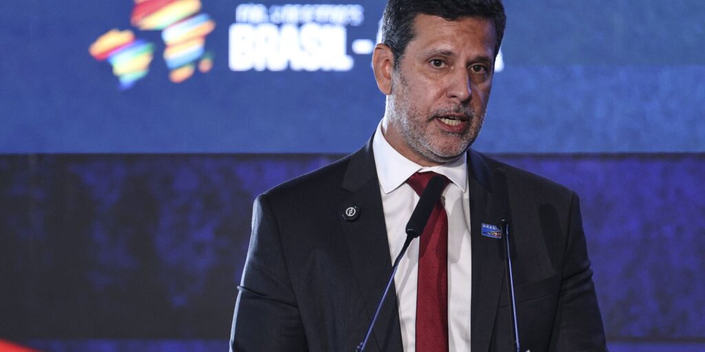 mec:-queda-do-analfabetismo-no-brasil-e-ligada-a-politicas-na-educacao