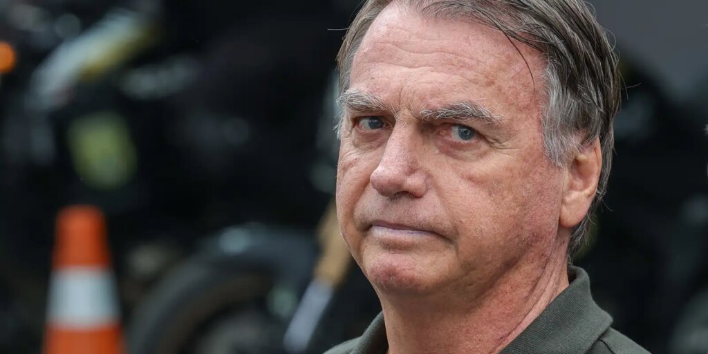 pgr-defende-que-bolsonaro-seja-mantido-em-prisao-domiciliar
