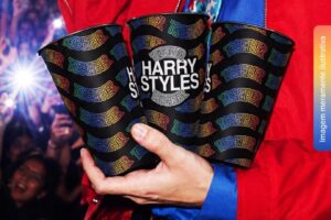 chaveiro-de-r$-120?-veja-os-precos-da-merch-de-harry-styles-no-brasil