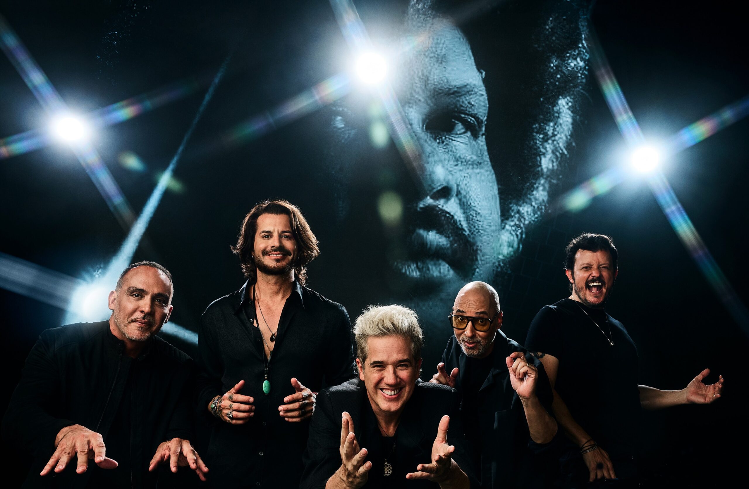 jota-quest-da-gas-a-raro-tributo-de-tim-maia-a-minas-gerais-e-se-une-ao-trio-os-garotin-em-album-com-temas-do-cantor