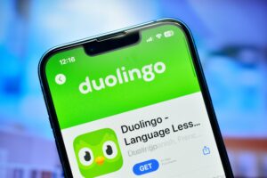 testamos-o-duolingo-como-se-tivessemos-10-anos-–-app-descumpre-lei-para-criancas-e-adolescentes?