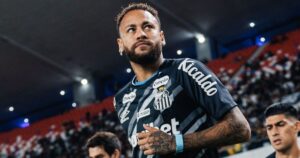 santos:-neymar-deve-ser-titular-contra-o-macara-pela-copa-sul-americana
