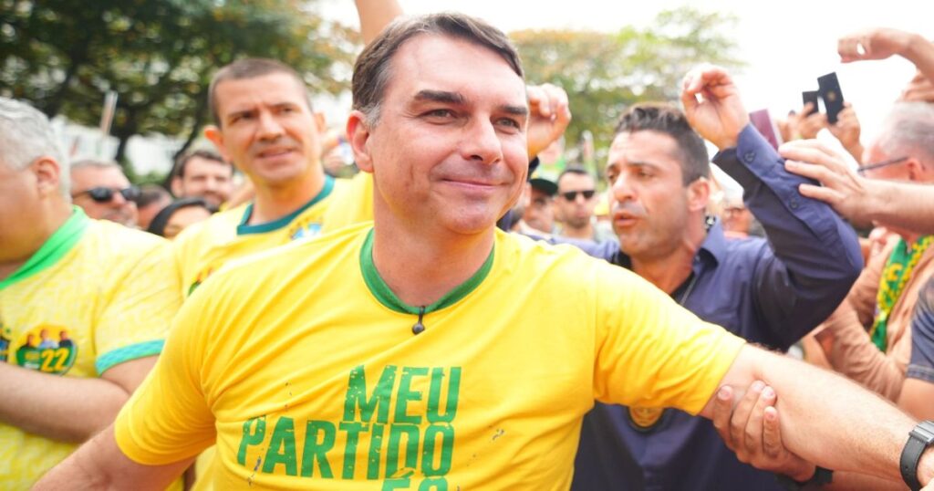 eleicoes-2026:-“quem-vence-em-minas,-ganha-a-eleicao”,-diz-flavio-em-evento