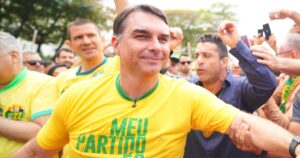 eleicoes-2026:-“quem-vence-em-minas,-ganha-a-eleicao”,-diz-flavio-em-evento