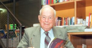por-que-a-ufrj-revogou-titulo-de-doutor-honoris-causa-de-embaixador-americano