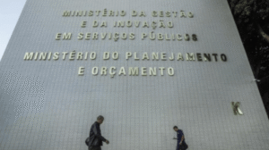 governo-envia-ploa-2027-com-r$-38,4-bi-em-precatorios-dentro-da-meta
