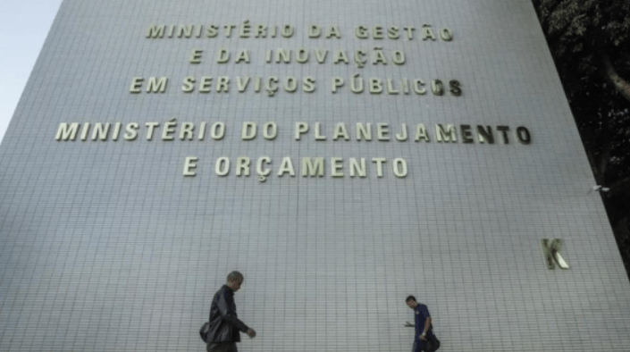 governo-envia-ploa-2027-com-r$-38,4-bi-em-precatorios-dentro-da-meta