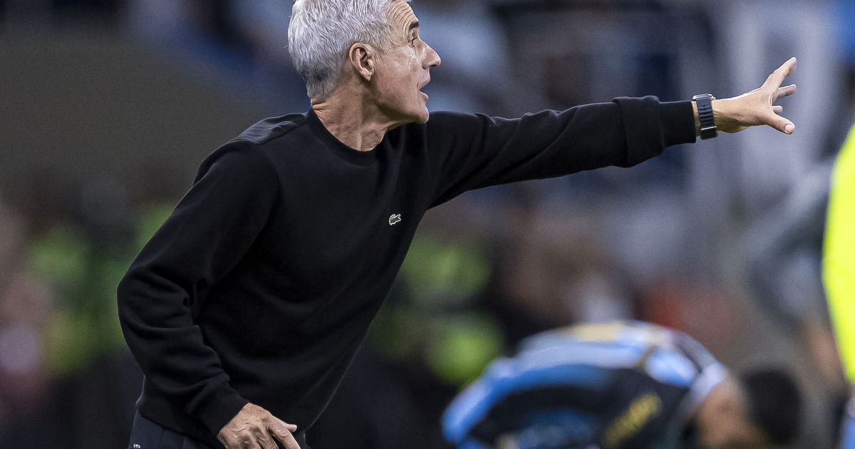 luis-castro-revela-“fator-decisivo”-para-o-gremio-eliminar-o-inter