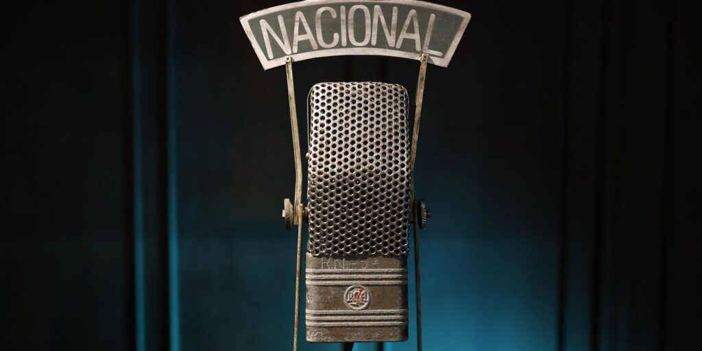 radio-nacional:-ha-90-anos-acontecia-a-primeira-transmissao