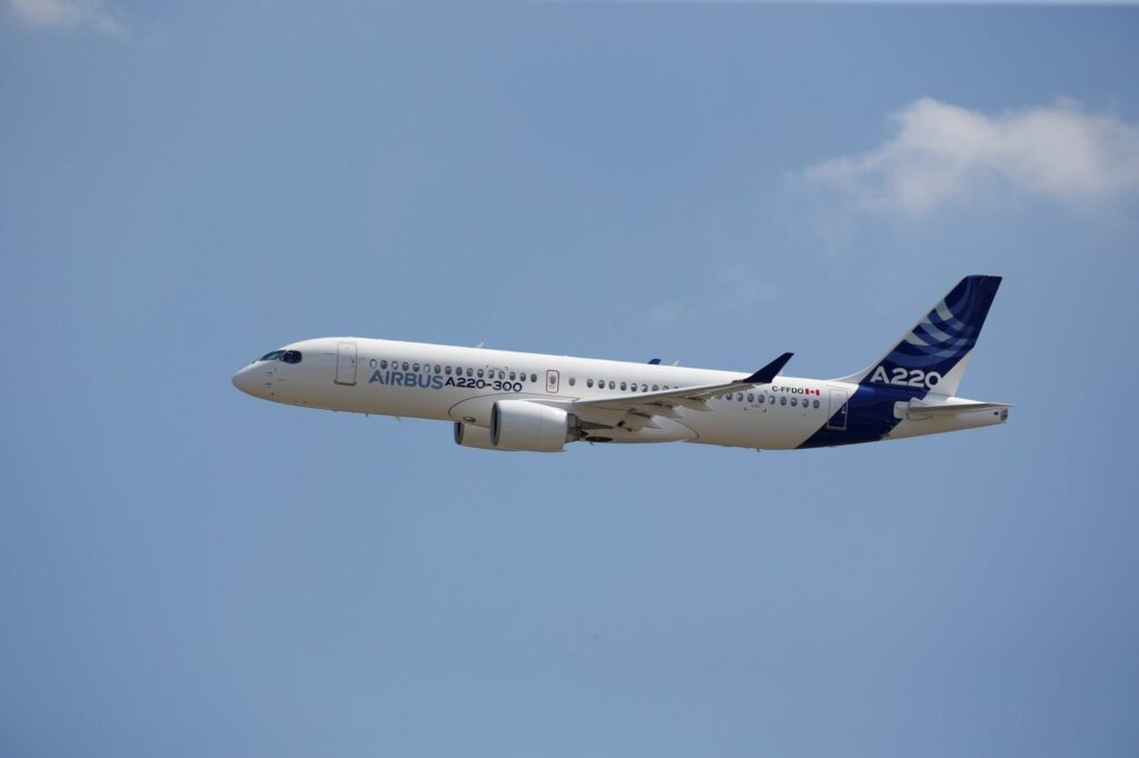 trump-ameaca-proibir-venda-de-jatos-da-bombardier-nos-eua-em-meio-a-guerra-comercial-com-canada