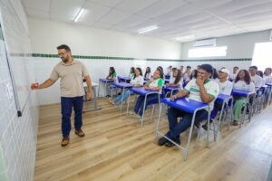 pnd-e-aplicada-neste-domingo-para-quase-626-mil-professores