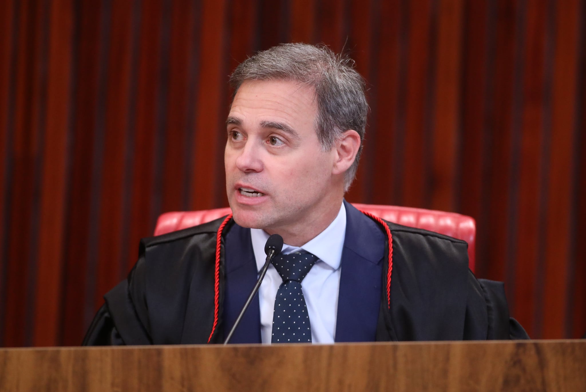 andre-mendonca-vota-a-favor-de-deltan-dallagnol-apos-maioria-por-suspensao-da-campanha-eleitoral