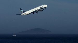 instabilidade-em-gps-de-avioes-da-embraer-afeta-operacoes-da-azul