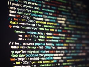 ‘codigo’,-sintaxe-e-java:-os-termos-de-tecnologia-que-mais-confundem-os-brasileiros