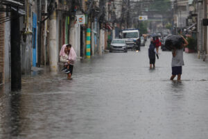 sao-paulo-registra-347-casos-de-leptospirose-ate-agosto;-veja-sintomas-e-como-se-proteger