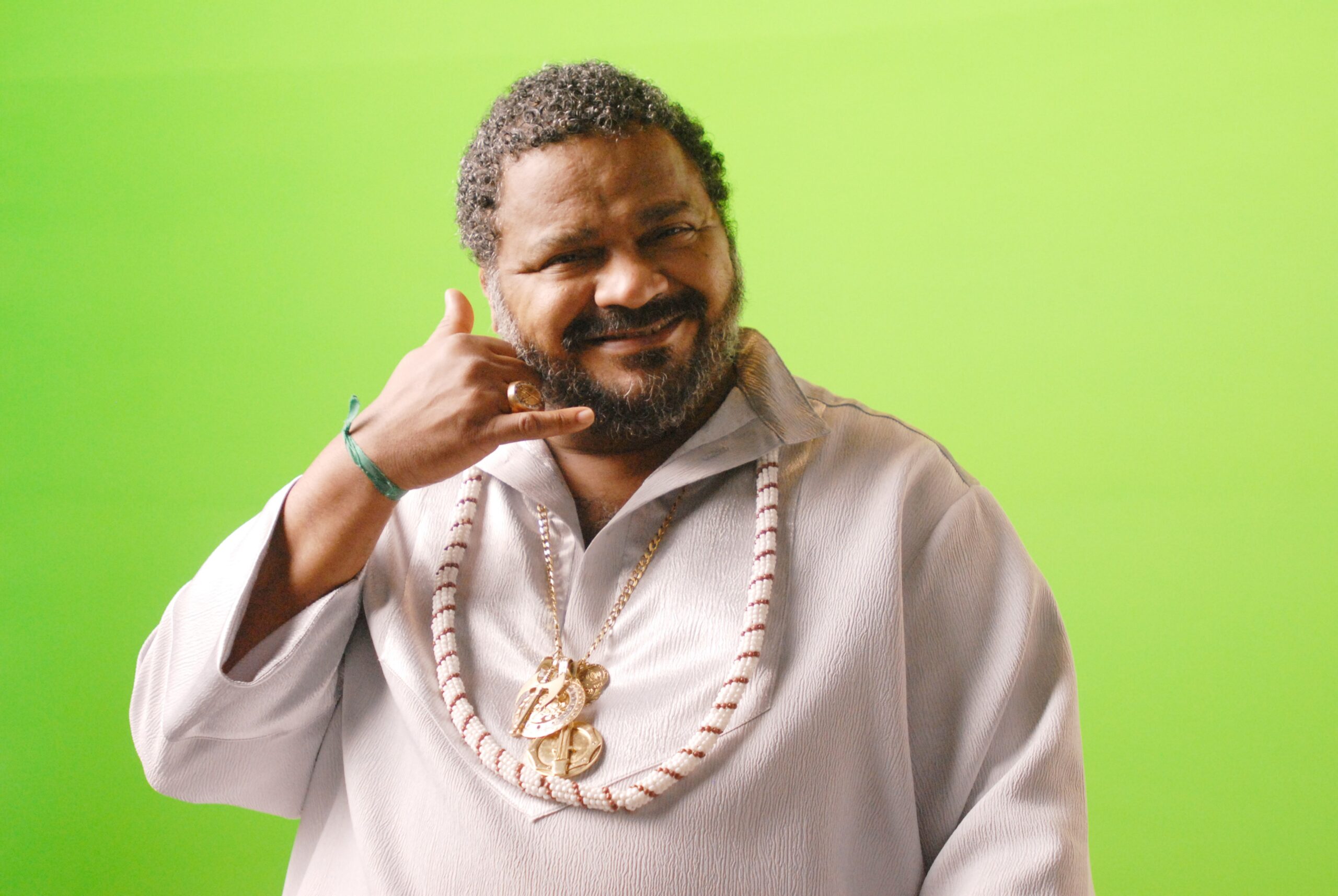 arlindo-cruz-e-celebrado-por-cantoras-em-ep-que-fica-completo-com-a-edicao-da-gravacao-feita-por-vanessa-da-mata