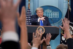 cnn,-ms-now-e-politico-pedem-que-juiz-impeca-trump-de-retomar-banimento