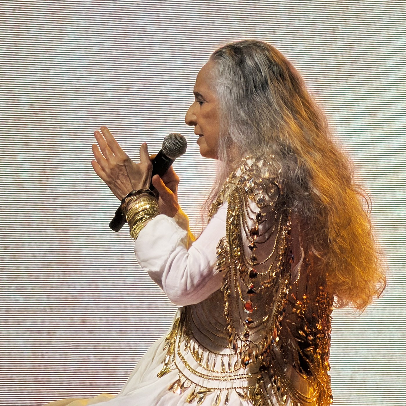 maria-bethania-lanca-single-com-tres-musicas-do-show-’60-anos-de-carreira’