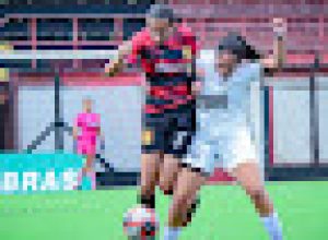 sao-paulo,-corinthians-e-ferroviaria-encaminham-classificacao-no-paulista-feminino-sub-15