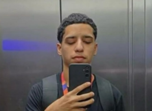 festa-invadida-pelo-bope-no-rio:-‘sensacao-que-todo-mundo-ia-morrer’,-diz-lider-de-apresentacao