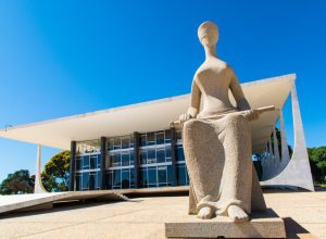stf-comeca-a-ouvir-reus-do-nucleo-1-da-tentativa-de-golpe-de-estado