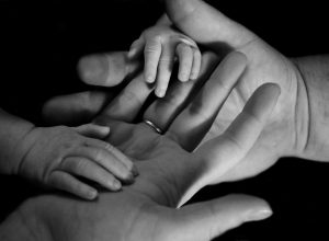 conjuge-e-heranca:-entenda-seus-direitos-e-deveres-legais