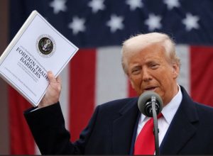 trump-anuncia-tarifas-de-32%-para-a-indonesia,-em-nova-carta trump-anuncia-tarifas-de-32%-para-a-indonesia,-em-nova-carta