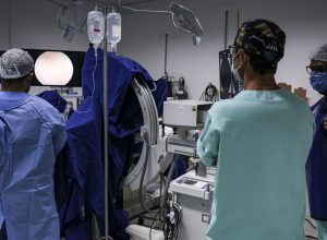 mutirao-agora-tem-especialistas-faz-mais-de-mil-cirurgias-em-todo-pais