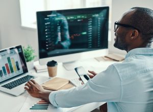 nova-e-bem-paga:-essa-profissao-esta-se-popularizando-no-mercado-com-salarios-de-ate-r$-18-mil