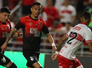 serie-b:-athletico-pr-quebra-jejum-de-sete-jogos-e-derrota-o-crb