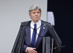 absolvicao-de-bolsonaro-e-mais-5,-condenacao-de-cid-e-braga-netto:-entenda-o-voto-de-fux