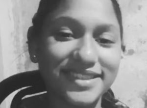 morte-apos-agressao-em-escola:-menina-teria-batido-cabeca-ao-levar-tapa-por-recusar-beijo