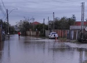 estiagem,-seca-e-chuva-forte-levam-18-cidades-a-situacao-de-emergencia estiagem,-seca-e-chuva-forte-levam-18-cidades-a-situacao-de-emergencia