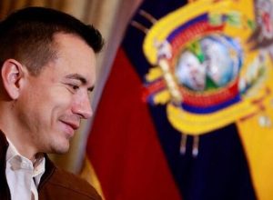 equador-ira-propor-assembleia-constituinte-em-consulta-popular