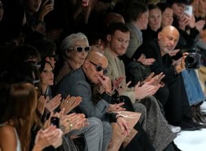 meryl-streep-grava-cenas-de-novo-‘o-diabo-veste-prada’-na-semana-de-moda-de-milao meryl-streep-grava-cenas-de-novo-‘o-diabo-veste-prada’-na-semana-de-moda-de-milao