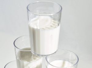 5-mitos-sobre-laticinios-que-os-especialistas-querem-corrigir 5-mitos-sobre-laticinios-que-os-especialistas-querem-corrigir