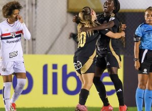 sao-paulo-e-derrotado-e-se-complica-na-libertadores-feminina sao-paulo-e-derrotado-e-se-complica-na-libertadores-feminina