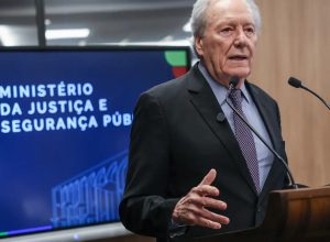 lewandowski:-operacoes-recentes-sao-prenuncio-da-pec-da-seguranca lewandowski:-operacoes-recentes-sao-prenuncio-da-pec-da-seguranca
