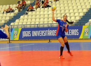 estudantes-atletas-conciliam-multiplas-tarefas-para-seguir-no-esporte estudantes-atletas-conciliam-multiplas-tarefas-para-seguir-no-esporte