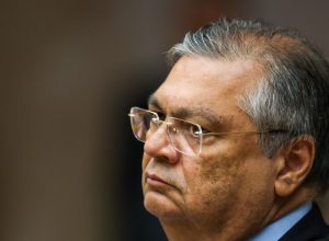 dino-vence-acao-contra-hospital-por-morte-de-filho-e-doara-dinheiro dino-vence-acao-contra-hospital-por-morte-de-filho-e-doara-dinheiro