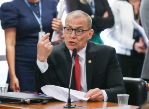 senador-fabiano-contarato-vai-presidir-cpi-do-crime-organizado