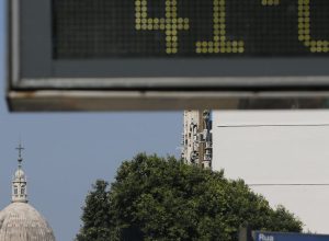 mundo-caminha-para-aumentar-temperatura-em-2,3°c,-alerta-onu
